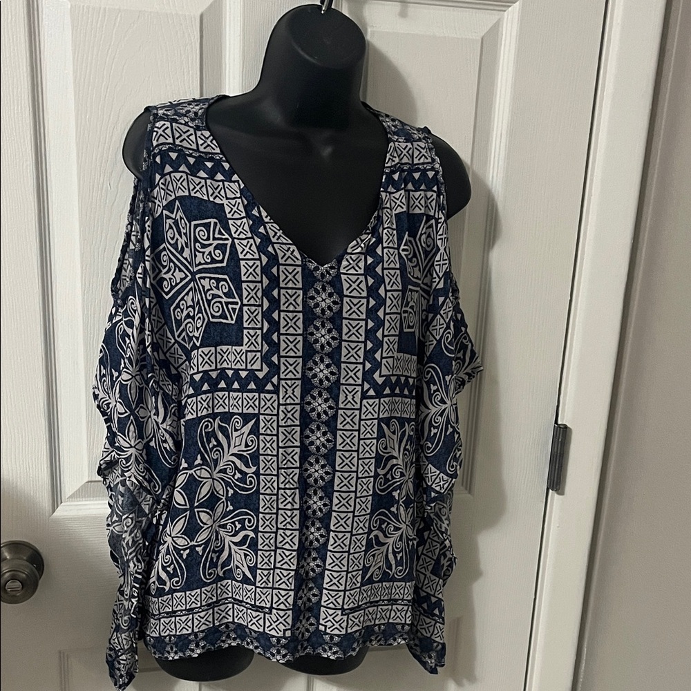 Tolani Navy and White Geometric Blouse